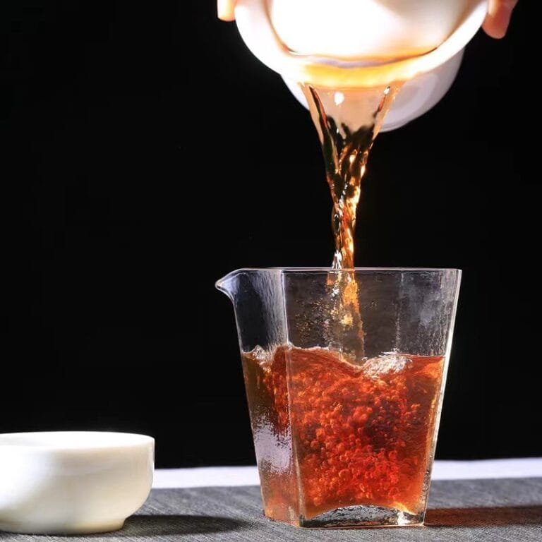 Is Pu’er tea black tea, green tea or dark tea?