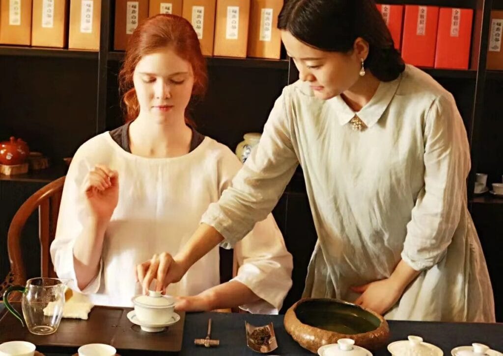 What if the tea sent by a friend can’t be brewed if the tea bought by yourself