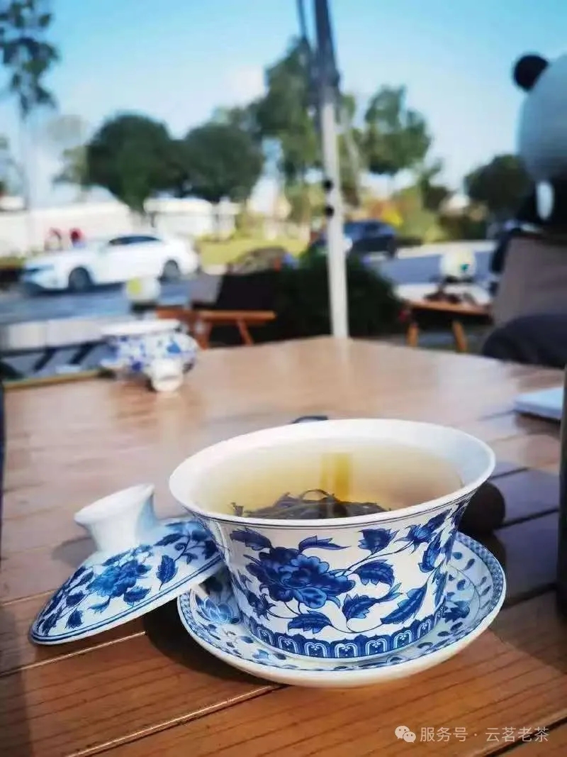 Black tea, Dark tea, Pu'er tea, Chinese tea, milk tea, how to choose good tea, how to brew good and fragrant.