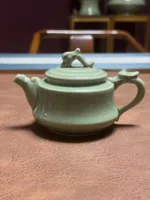 Yaozhou Kiln Celadon Dragon Head Pot