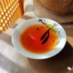 Brewing good tea/drinking good tea makes your healthy life more flavorful.