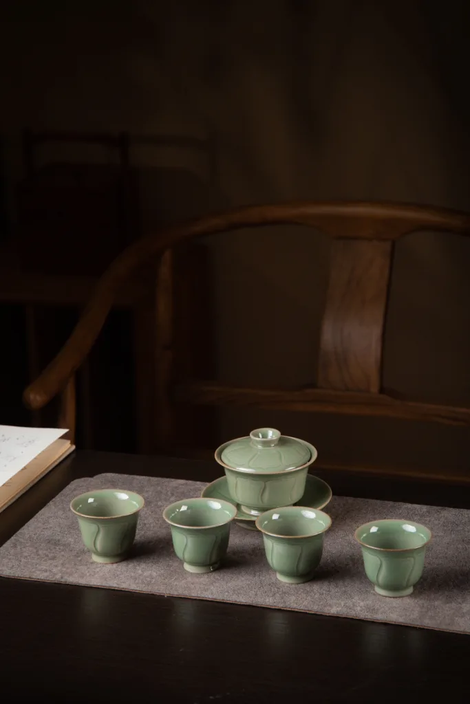 Calla Lily Petal Three-Talent Covered Bowl Set 5 微信图片 20251106092801 4 98 YM&T